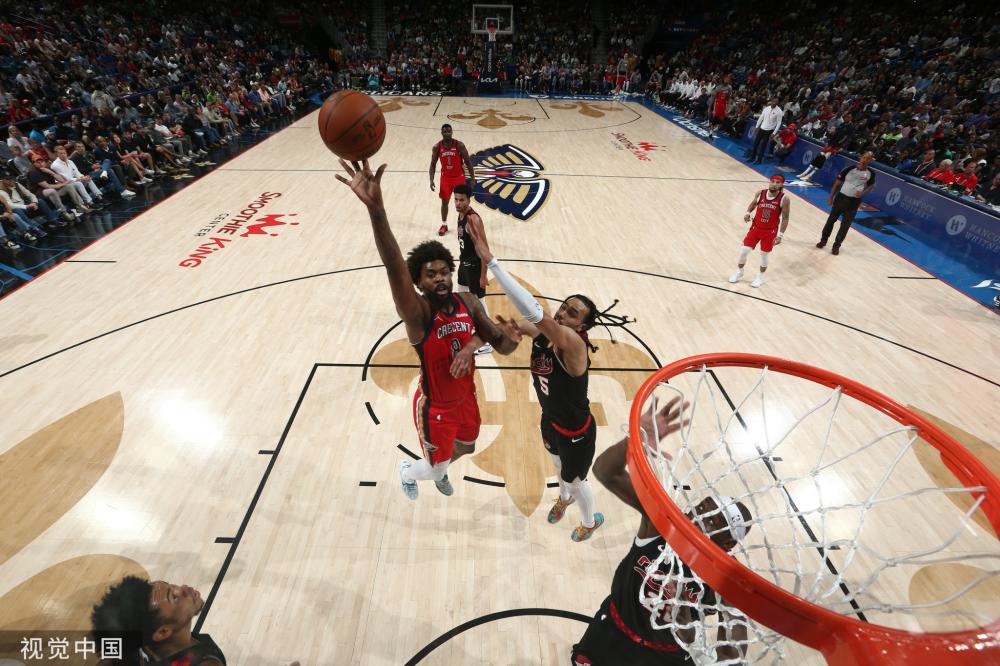 伍的进攻更 伍的进攻更